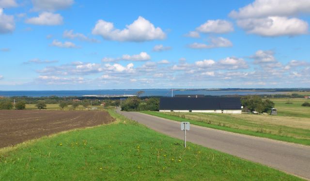 Handbjerg Kirke Bakke